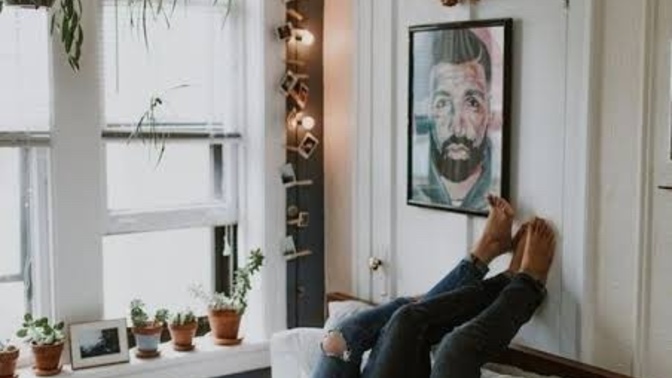 Bu zamanda gezmekten çok evde vakit geçirmeyi seven hatun bulmak çok mu zor?