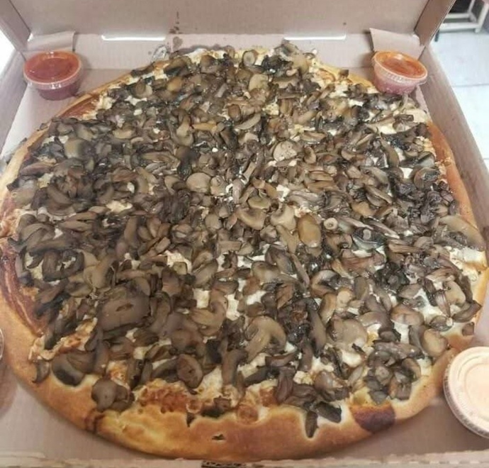 Böyle bir pizzayı yer misin?
