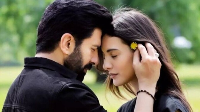 Seninle sevgili olacak kisinin katlanması gereken bir huyun var mi?