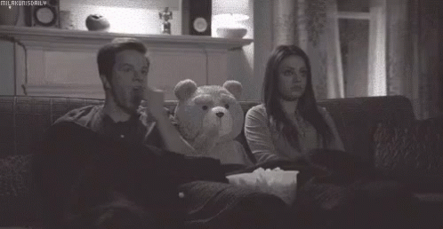 Korku filmi izlerken oturduğun yerden sıçrıyor musun?