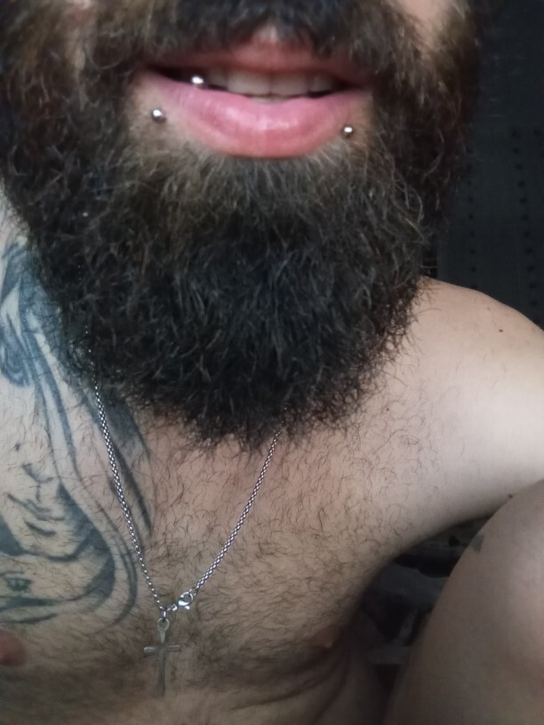 Snake bites yaptırdım. Kötü mü olmuş?