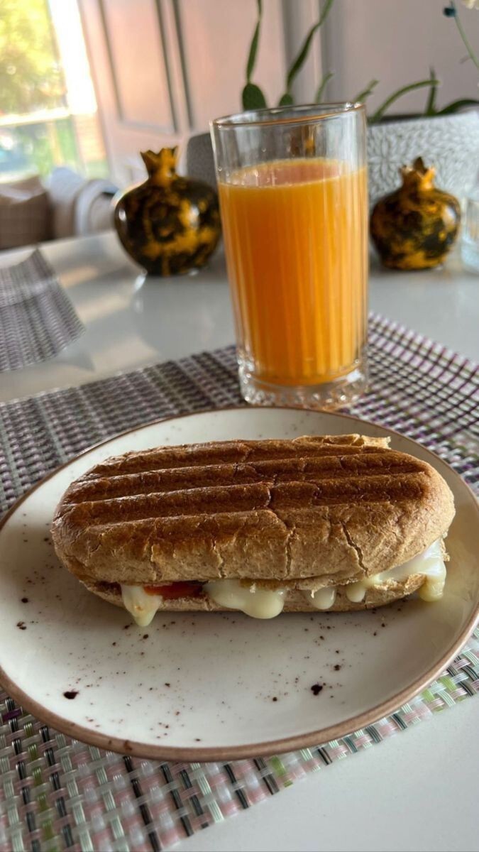 Taze sıkılmış portakal suyu sever misin?