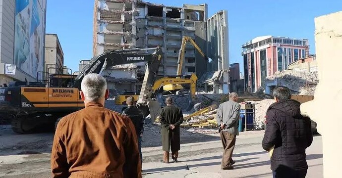 İnşaat izlemeyi sende sever misin?