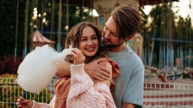Film gibi bir aşk hikâyen olsa başrolde kim olsun isterdin?