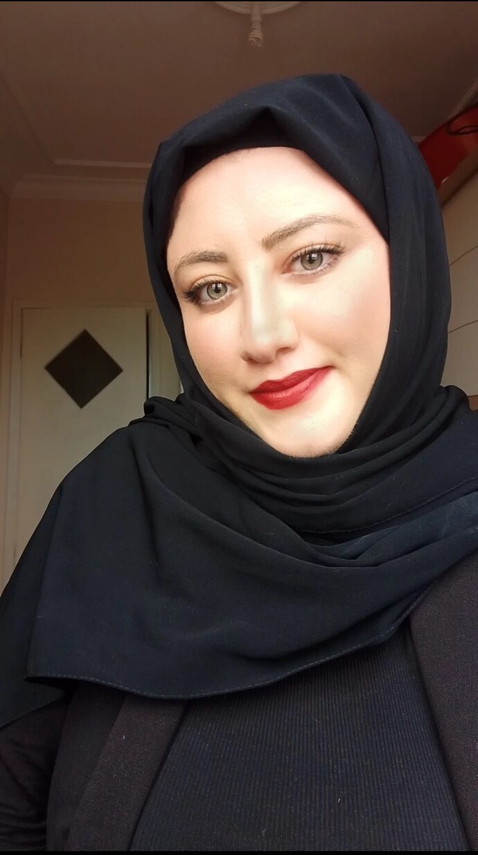 Bu sefer siyah şal denedim nasıl olmuşş?