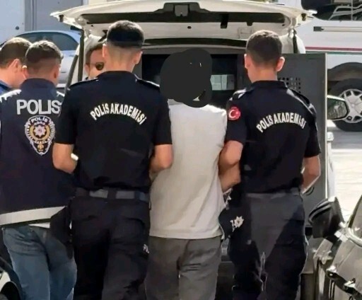 Acilen akıllı insanlar gelmeli yönetime?