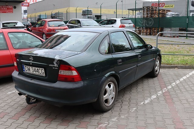 Vectra mi Laguna mi?