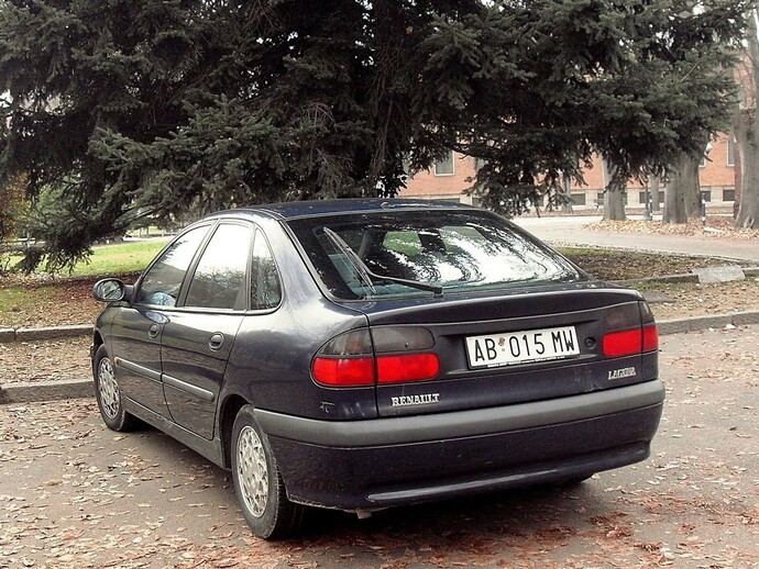 Vectra mi Laguna mi?
