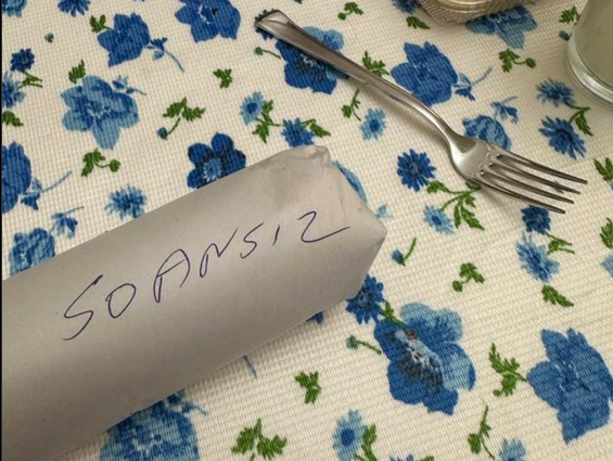 Ustanın dil bilgisi ne kadar kötüyse yemek o kadar lezzetli midir?