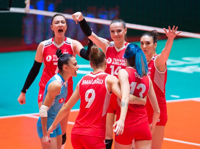 Basketbol/Voleybol/Futbol maçlarını takip ediyor musunuz?