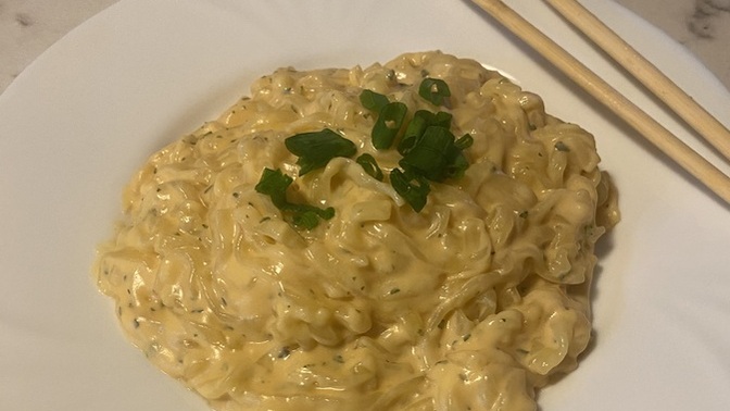 Noodle yiyen erkekten olur mu?
