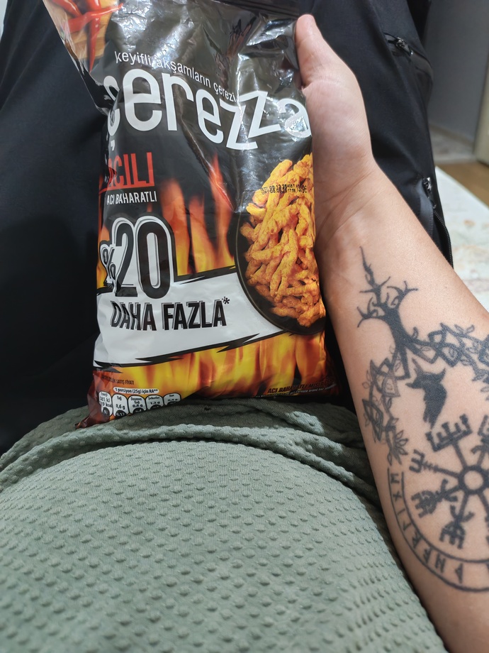 Acılı cips sever misiniz?