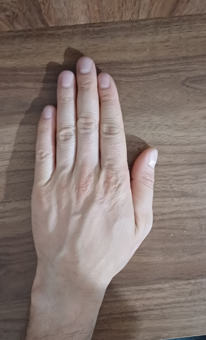 Erkeklerin boy uzunluğuyla, penis boyu uzunluğu doğru orantılı mı?