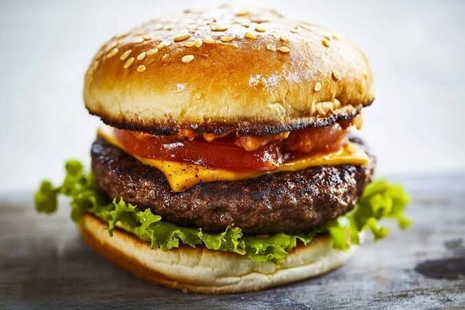 Hangi fast food yiyeceğini tercih edersin?