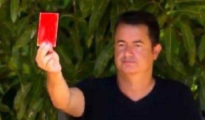 Öfkeliyken herkese her şeyi yaptırabileceğini düşünen biriyle nasıl baş edersiniz?