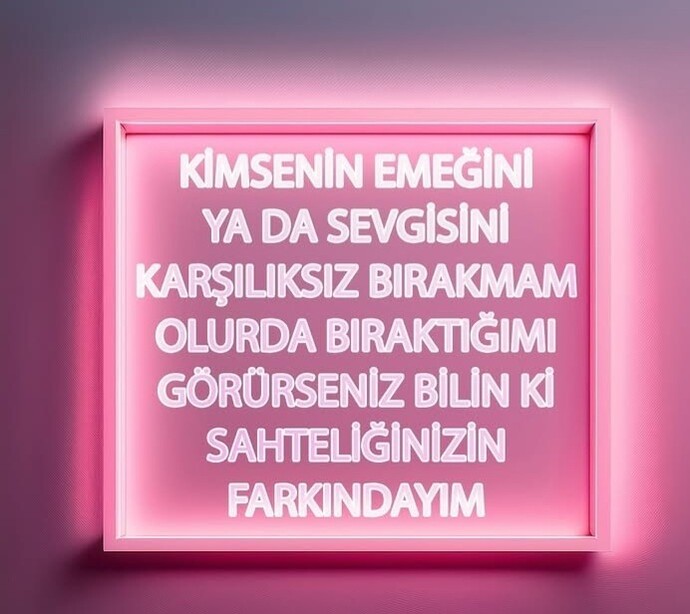 Sizinle sohbet etmek isteyen kişilerin niyetinden şüphe eder misiniz?