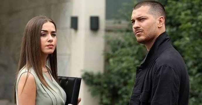 İyi ki bitmiş dediğin bir ilişkin oldu mu?