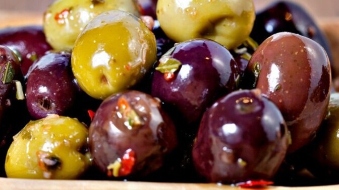 Hangi çeşit zeytin seversin?