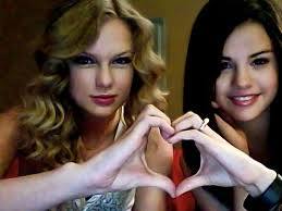 Selena Gomez mi, Taylor Swift mi daha güzel?