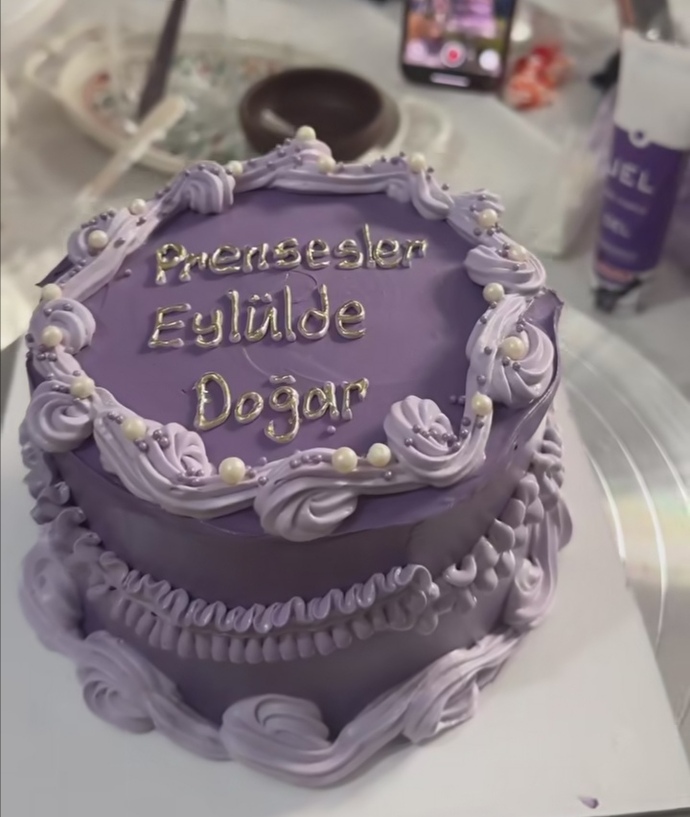 Kutlama şimdiden başlasınn 💃🥳🥳
