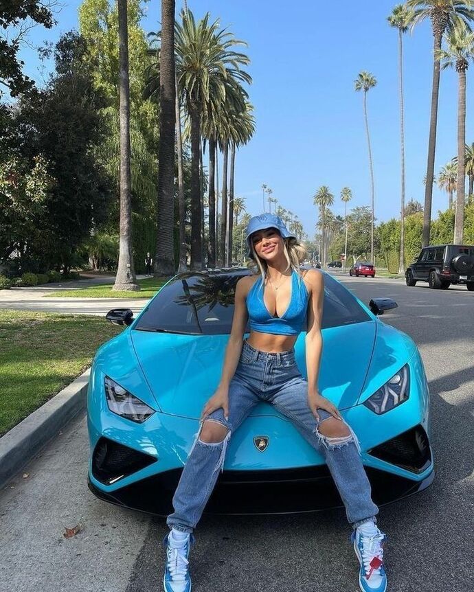 Lamborghini vs. Ferrari siz hangi markayı tercih ederdiniz?