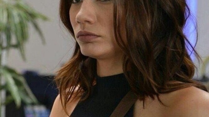 Sevgiliniz gece arkadaşlarıyla dışarı çıkıp ‘şarjım bitiyor’ dese, içiniz rahat eder mi?