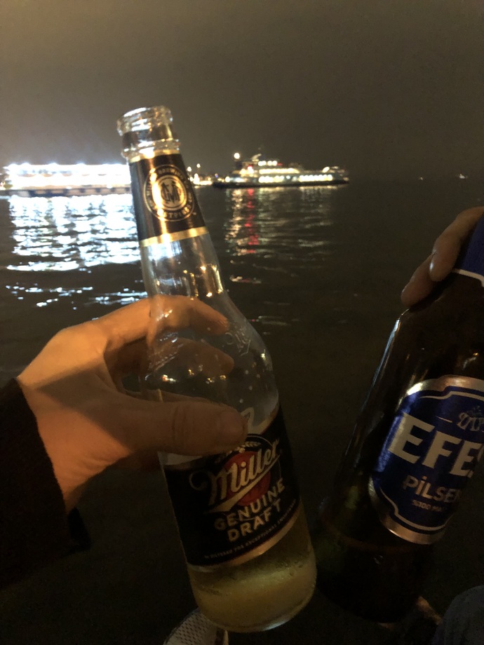 eski bi foto kalmış öyle 😬