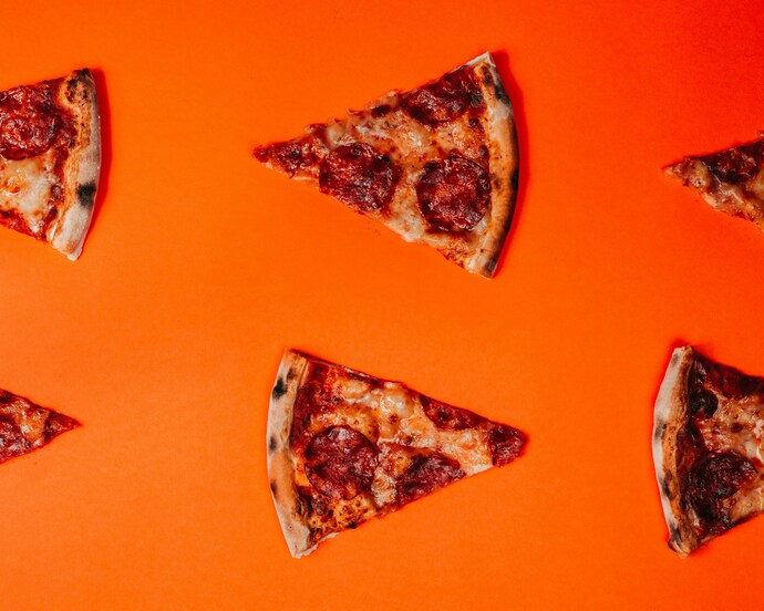 Kahvaltıda pizza yenir mi?