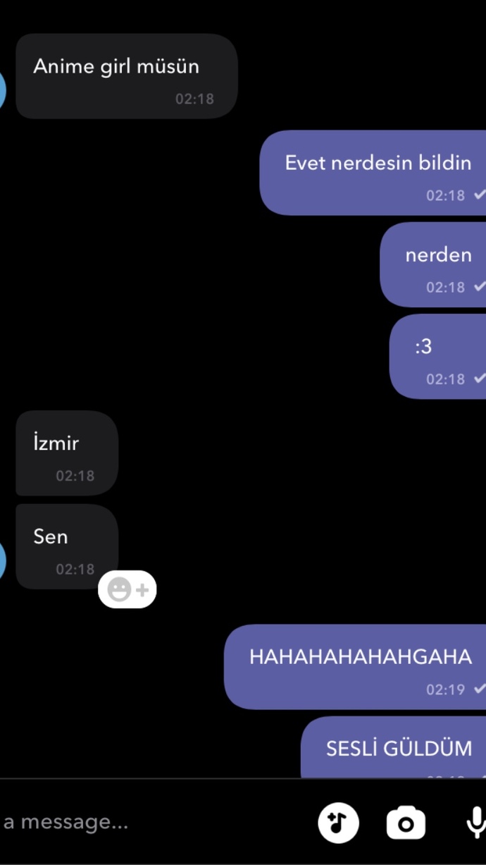 İki saattir suna gülüyorum cok komik değil mi kdkdkdkkdks 🥲?