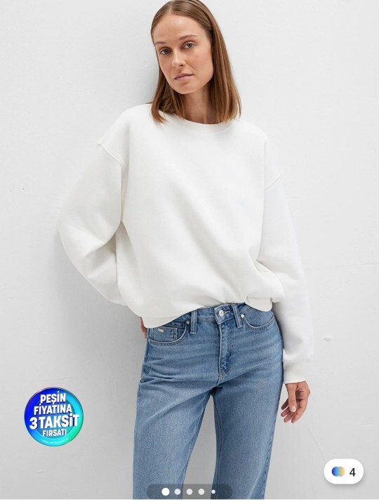Alışveriş yaparken sweatshirt tercihiniz düz mü desenli mi olur?
