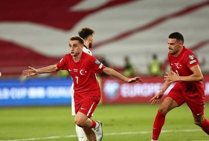 Yarın saat 21:45 milli maç var Bulgaristan - Türkiye maçı bence yenermiyiz?