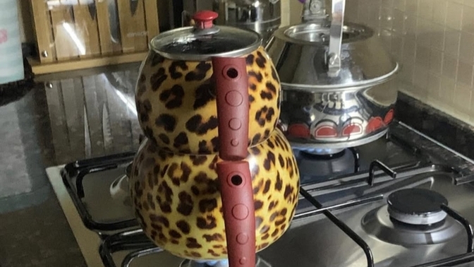 Uzun zamandır kıyamıyordum, sonunda yeni model çaydanlığımı kullanmaya karar verdim sizce pişman olur muyum?🤭?