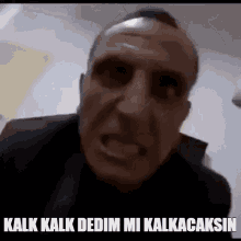 Sevgilinize yürüyen birine ''O sahipli koçum'' diye uyarı çeker misiniz?