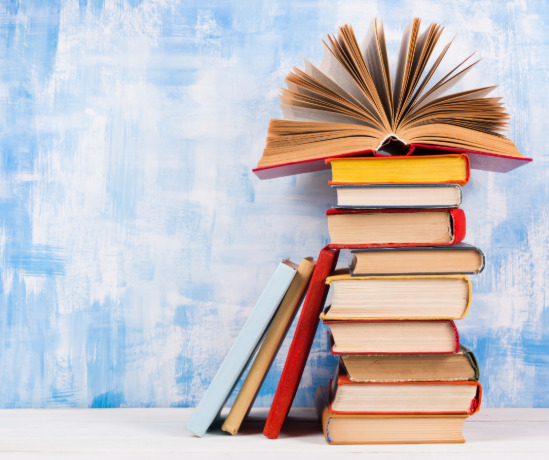Kitap, bir kültürün aynası mıdır yoksa bireysel bir hayal gücünün ürünü mü?