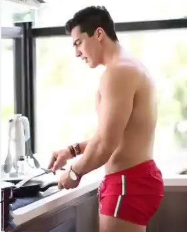 Yemek yapan erkeğe şaplak atılır mı?