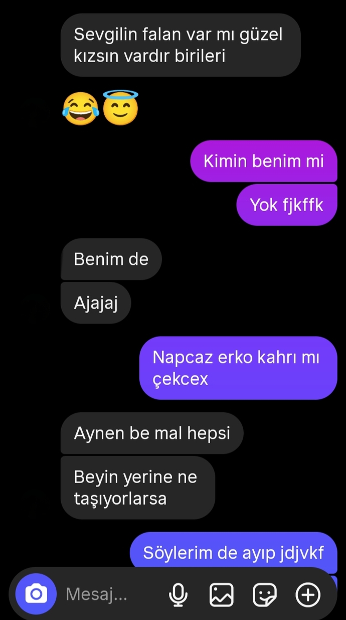Sevgilim yok çünkü enerjisel izinlerini asla vermiyorum jfkfkf