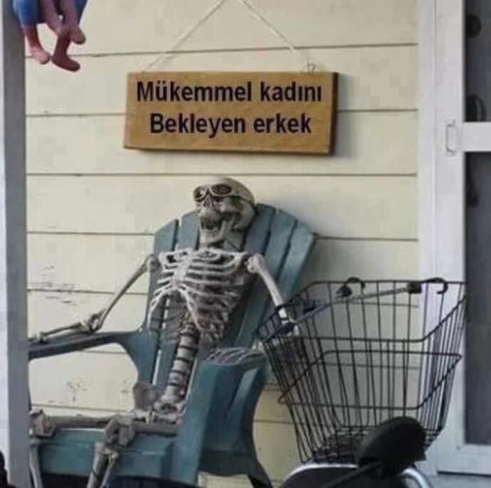 Evde kalmış Erkek Tabiri Neden Yok?