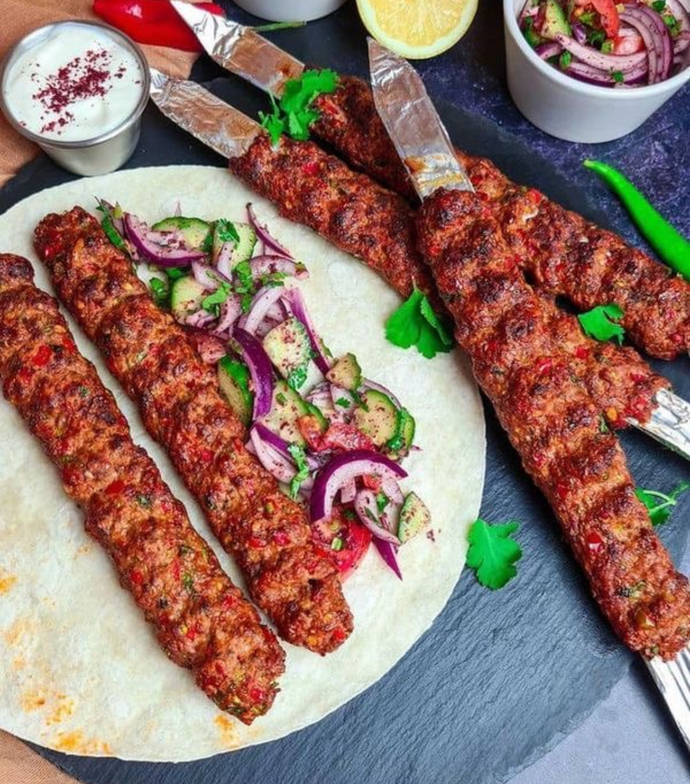 Adana kebap sever misin?