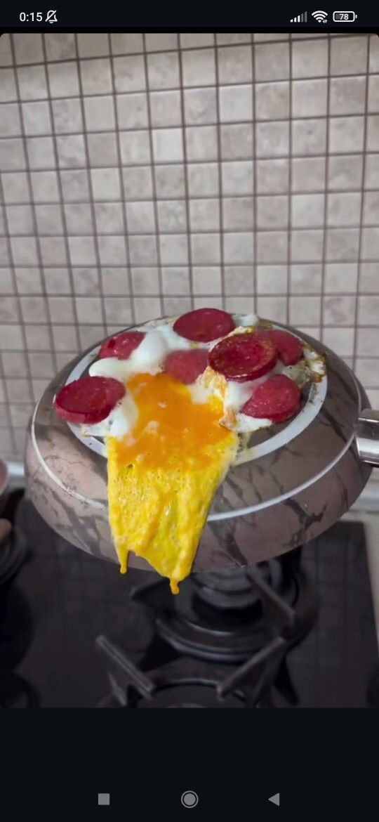Böyle sucuklu yumurta yapılır mı?