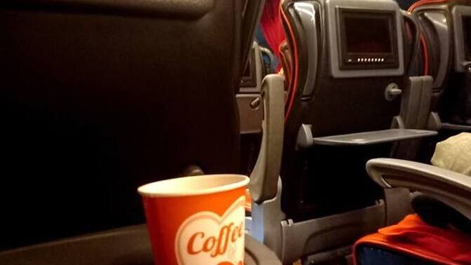 Otobüslerde kek, çay ikramı kalkmalı mı, yoksa devam etmeli mi?