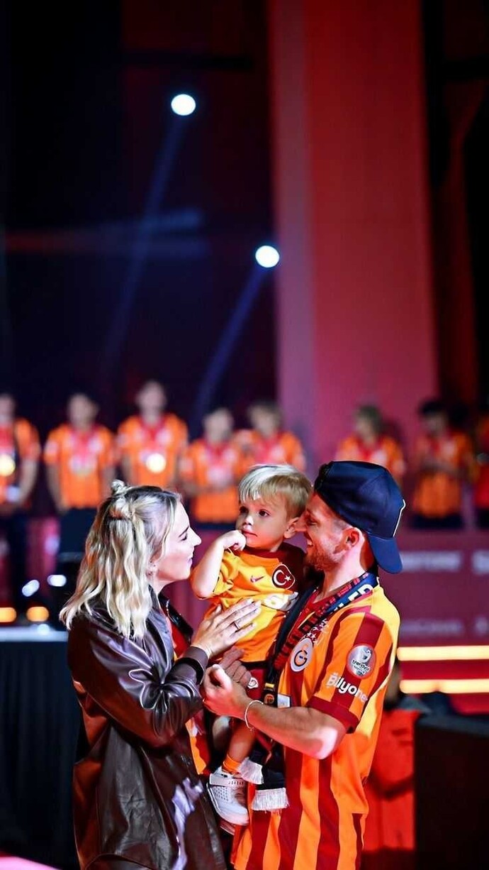 Derbi maçlarını izlerken sakin kalabiliyor musunuz yoksa saydırıyor musunuz?