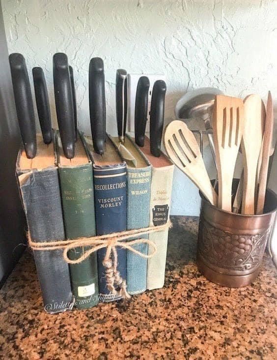 Bıçakların kitapla uyumu
