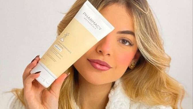 Hiç cildiniz için doğal serum yapmayı denediniz mi?