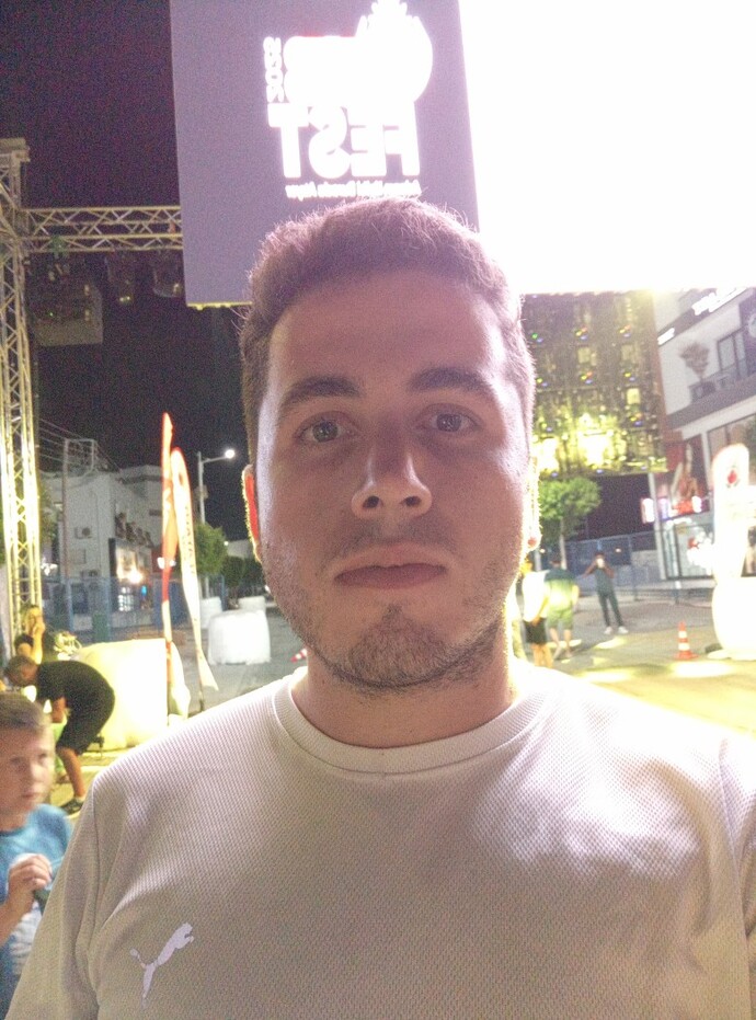 Tipime kaç puan verirsiniz? Ve saç şeklime hala karar veremedim?