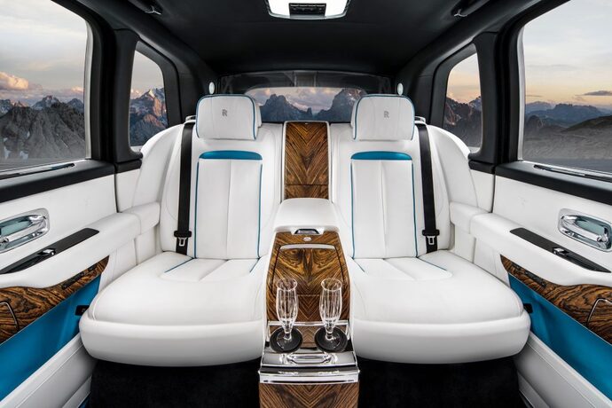 Rolls Royce, yaşlı arabası mı?