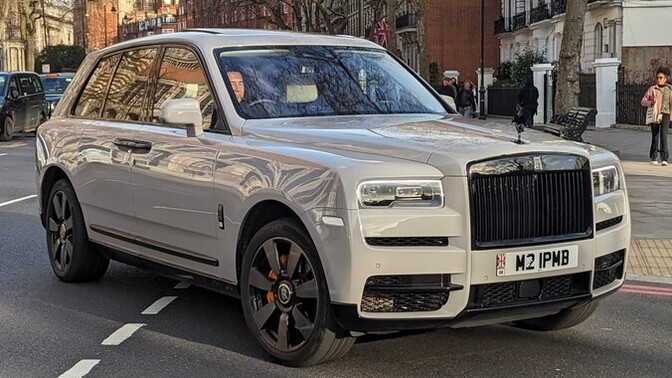 Rolls Royce, yaşlı arabası mı?