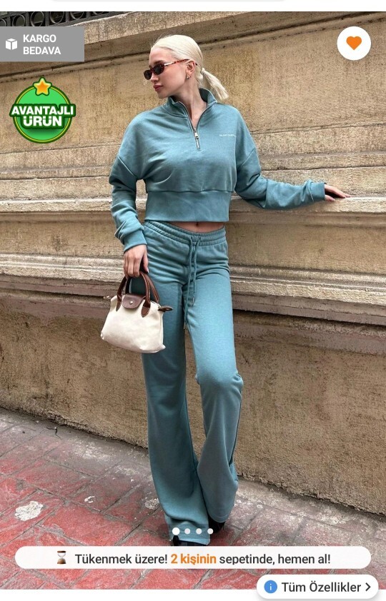 Bu eşofman takımının hangi rengi daha güzel oylarmısınız?