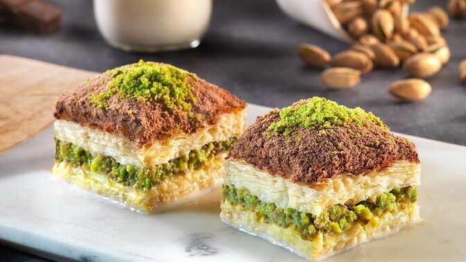 Soğuk baklava mı dubai çikolatası mı?
