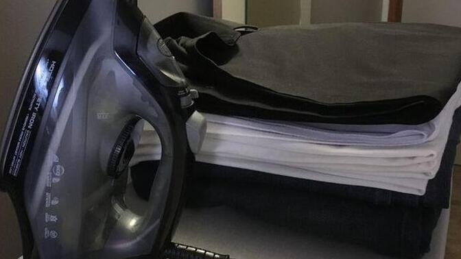 Ütü yapmayı kim daha iyi yapar, kadınlar mı yoksa erkekler mi?