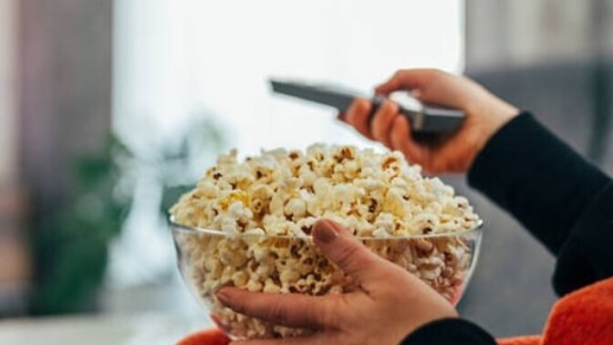 Dizi izlerken patlamış mısır mı yersiniz yoksa kuruyemiş mi?